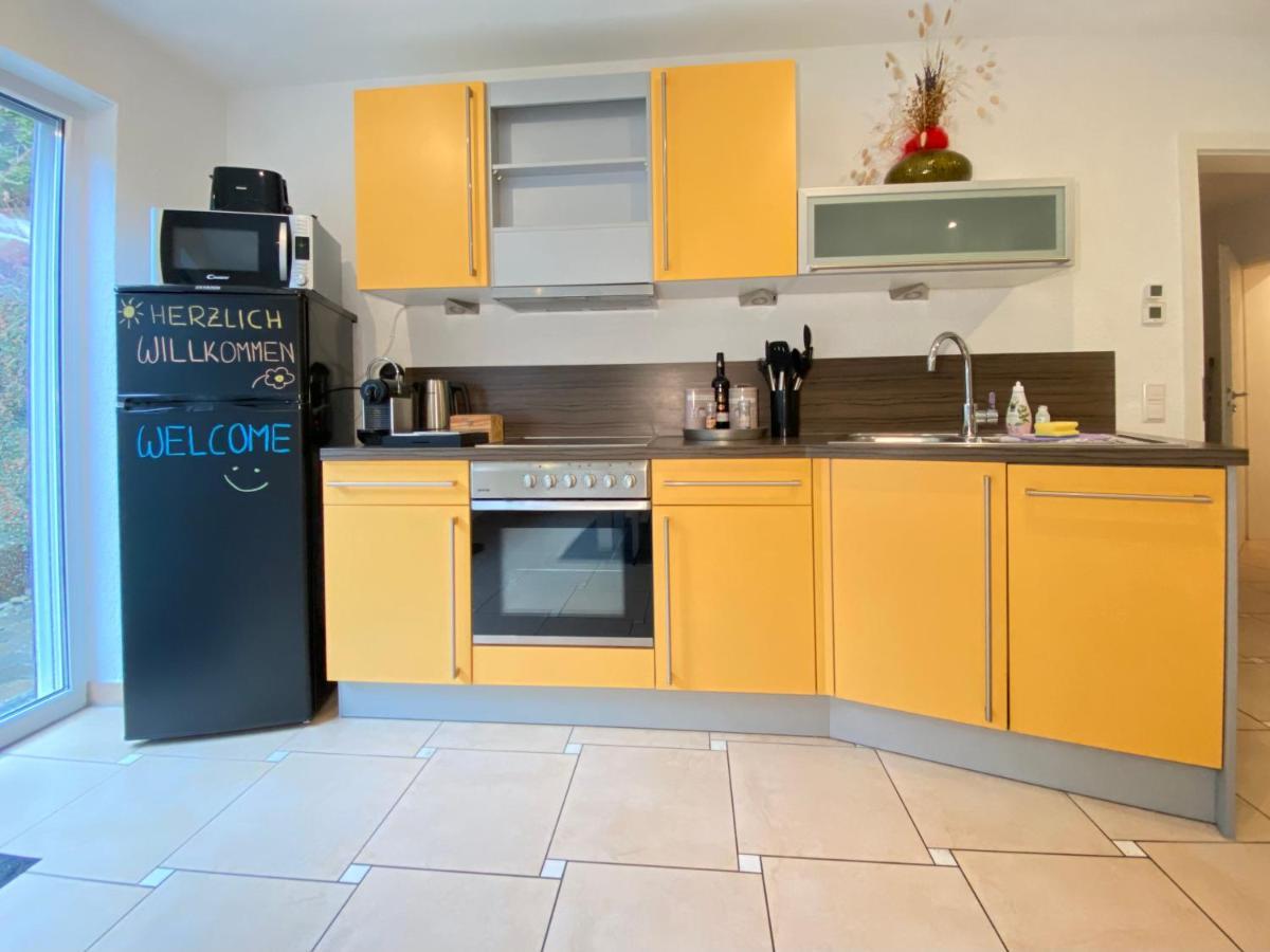 2 Zimmer Apartment, 70 Qm, Max 4 Pers, Private Terasse, 2 Parkplaetze, Internet 250 Mbit Gärtringen Exterior foto